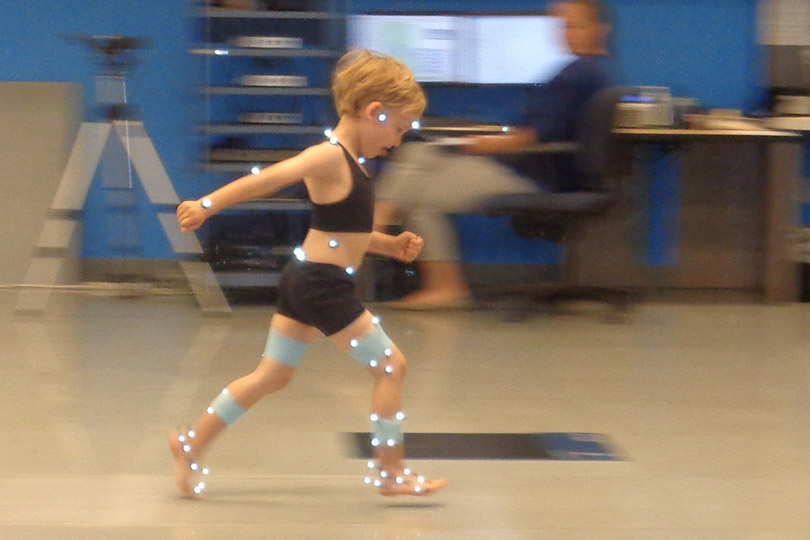 patient running during motion analysis test