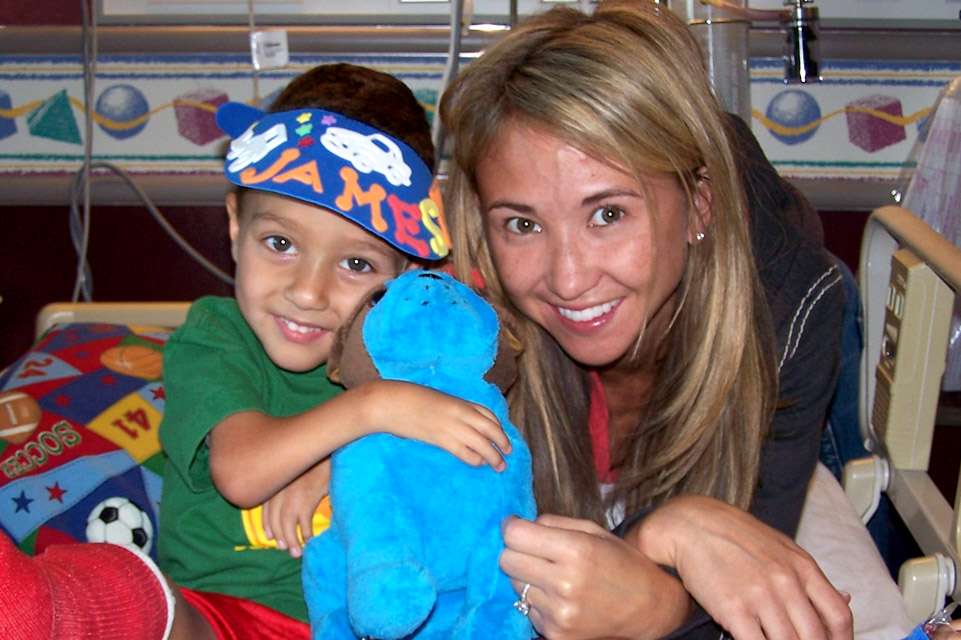 patient with arthrogryposis and mother