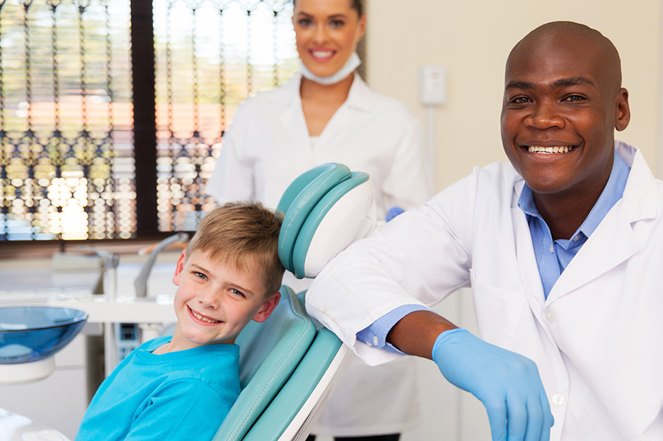 le patient et les fournisseurs de soins dentaires